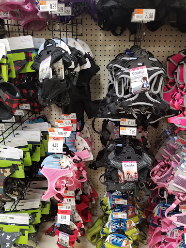 Pet Supply Store «Pet Supplies Plus», reviews and photos, 2224 S Main St, Ann Arbor, MI 48103, USA