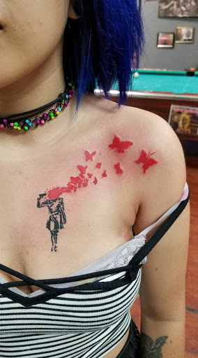 Tattoo Shop «Nite Owl Tattoo Studio», reviews and photos, 7121 W US Hwy 90 #230, San Antonio, TX 78227, USA