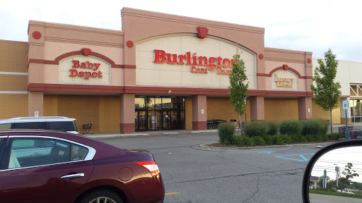 Clothing Store «Burlington Coat Factory», reviews and photos, 31940 Gratiot Ave, Roseville, MI 48066, USA