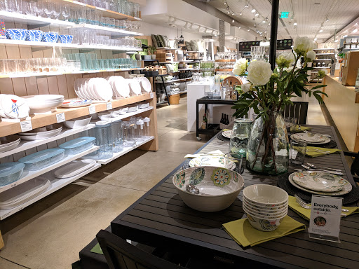 Furniture Store «Crate and Barrel», reviews and photos, 530 Stanford Shopping Center, Palo Alto, CA 94304, USA