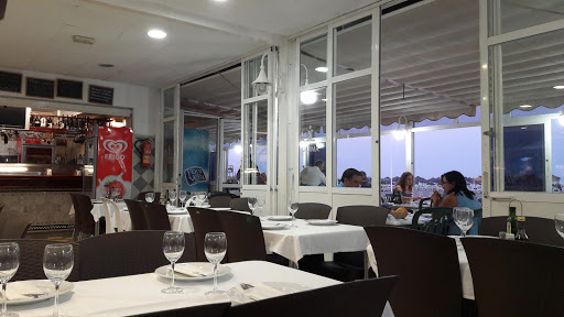 Restaurante Fenicia - C. de la Playa, 22, 29620 Torremolinos, Málaga