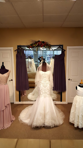Bridal Shop «Sue Ames Bridal Outlet», reviews and photos, 202 N 10th St, Allentown, PA 18102, USA
