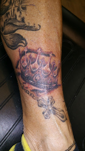 Tattoo Shop «Perigee Moon Body Art», reviews and photos, 301 Broadway, West Cape May, NJ 08204, USA