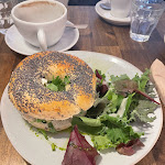 Photo n°1 de l'avis de Cora. fait le 24/03/2024 à 13:18 sur le  Kaffee & Kuchen à Cologne