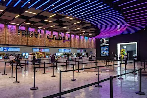 Muvi Cinemas Mall of Dhahran | موڤي سينما مول الظهران image