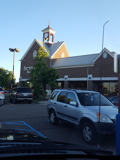 Book Store «Barnes & Noble», reviews and photos, 17111 Haggerty Rd, Northville, MI 48168, USA