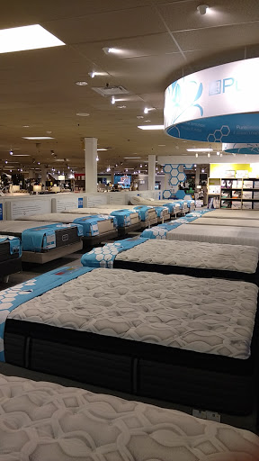 Furniture Store «Art Van Furniture - Kalamazoo (Portage)», reviews and photos, 550 Ring Rd, Portage, MI 49024, USA