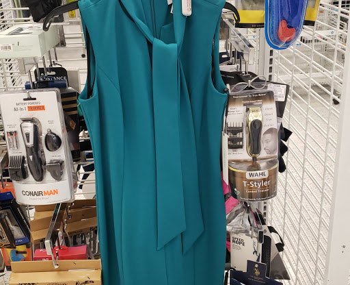 Clothing Store «Ross Dress for Less», reviews and photos, 330 N Hwy 67, Cedar Hill, TX 75104, USA