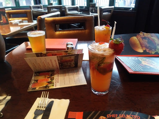 American Restaurant «Hard Rock Cafe», reviews and photos, 230 W Station Square Dr, Pittsburgh, PA 15219, USA