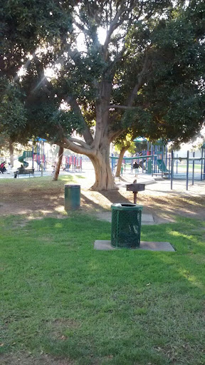 Park «Amelia Mayberry Park», reviews and photos, 13201 Meyer Rd, Whittier, CA 90605, USA