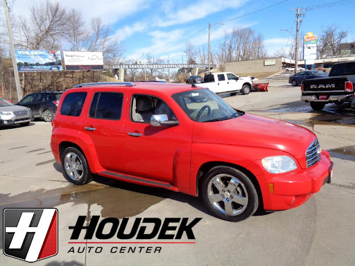 Used Car Dealer «Houdek Auto Center», reviews and photos, 150 7th Ave, Marion, IA 52302, USA
