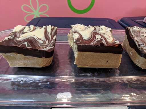 Dessert Shop «I Live For Dessert», reviews and photos, 807 N Central Ave, Tracy, CA 95376, USA