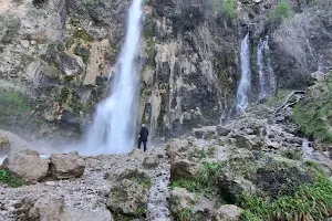 Sheyvand waterfall image
