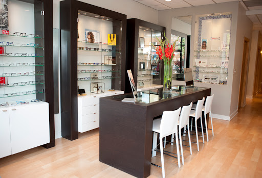 Optometrist «Village Eyecare - Hyde Park», reviews and photos, 1621 E 55th St, Chicago, IL 60615, USA