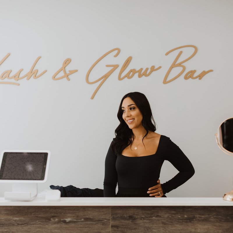 Lash & Glow Bar With Organic Tan