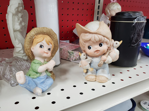 Thrift Store «The Salvation Army Family Store & Donation Center», reviews and photos, 4620 SE 14th St, Des Moines, IA 50315, USA