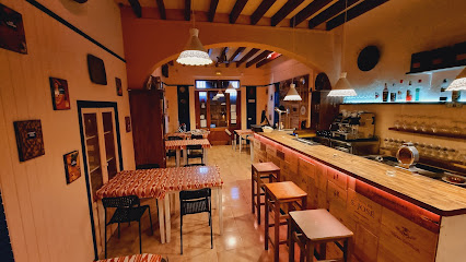 La Cocina - Tapas restaurante y bar Sineu - Carrer Major, 7, 07510 Sineu, Illes Balears, Spain