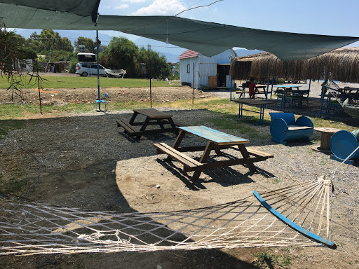 Leon Beach Kamp Alanı