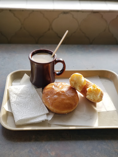 Donut Shop «Donut & Muffin Factory», reviews and photos, 201 4th St NE, Auburn, WA 98002, USA