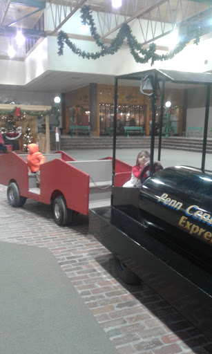 Shopping Mall «Penn Central Mall», reviews and photos, 200 High Ave W, Oskaloosa, IA 52577, USA