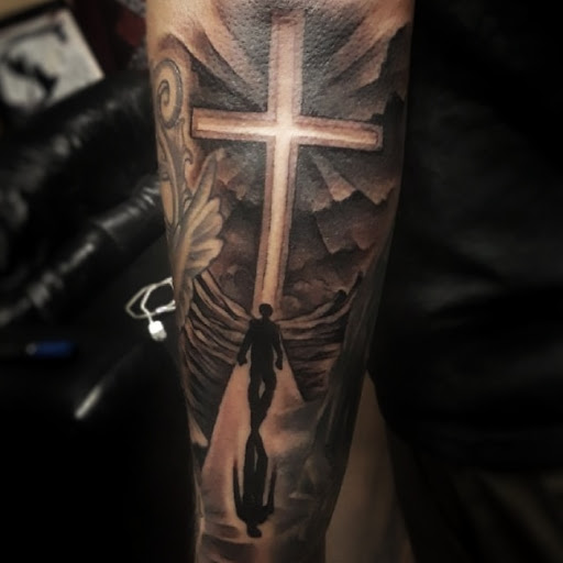 Explore lilac tattoo ideas, creative tattoo ideas in North Hollywood, available at The Electric Pen Tattoo Studio