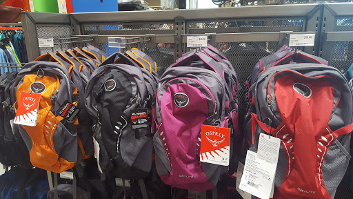 Camping Store «REI», reviews and photos, 7531 North Point Pkwy, Alpharetta, GA 30022, USA