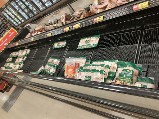 Grocery Store «Kroger», reviews and photos, 26300 Crocker Blvd, Harrison Charter Township, MI 48045, USA