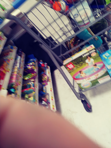 Department Store «Walmart Supercenter», reviews and photos, 30729 Lyon Center Dr, New Hudson, MI 48165, USA