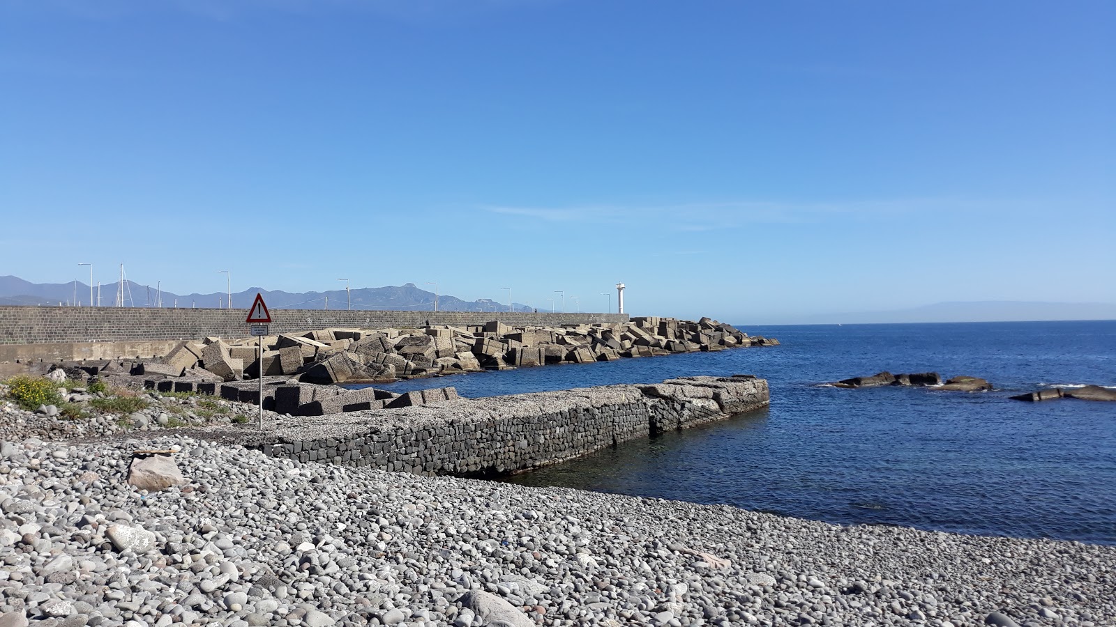 Zdjęcie Spiaggia di Riposto - dobre miejsce przyjazne zwierzętom domowym na wakacje