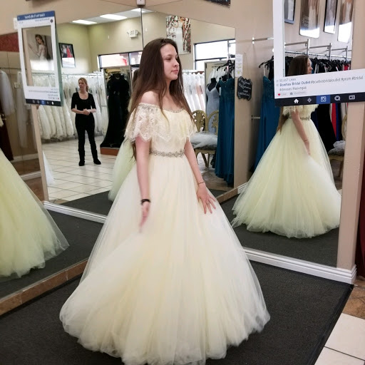 Bridal Shop «Bowties Bridal Outlet», reviews and photos, 5900 W Charleston Blvd, Las Vegas, NV 89146, USA