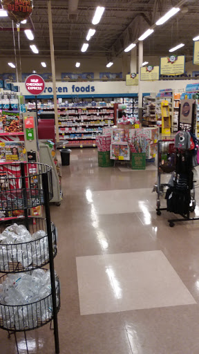 Grocery Store «Hannaford Supermarket», reviews and photos, 175 Coliseum Ave, Nashua, NH 03063, USA