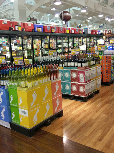 Grocery Store «Harris Teeter», reviews and photos, 3501 Oleander Dr, Wilmington, NC 28403, USA