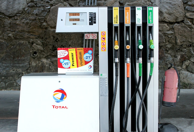 ESTACIÓ TOTAL - LA MASSANA II - Gasolinera