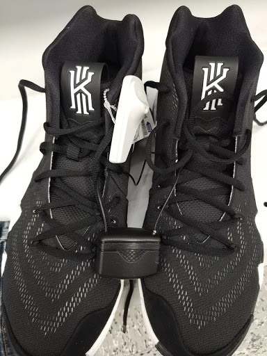 Clothing Store «Ross Dress for Less», reviews and photos, 101 Alton Square, Alton, IL 62002, USA