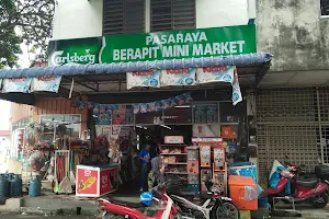 Berapit Mini Market 武拉必经济市场 image