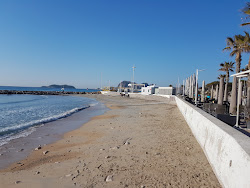Plage Capucins'in fotoğrafı birden fazla geniş koy ile birlikte
