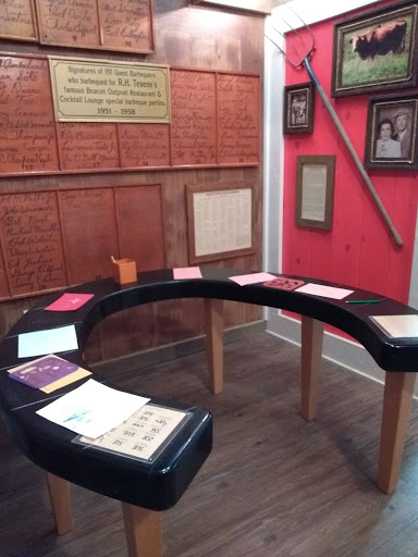 Santa Maria Valley Discovery Museum image