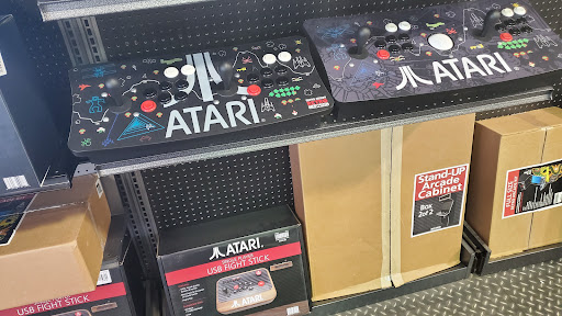 Computer Store «Micro Center», reviews and photos, 11755 Mosteller Rd, Sharonville, OH 45241, USA