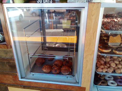Donut Shop «Golden Donut», reviews and photos, 2360 University Ave, San Diego, CA 92104, USA