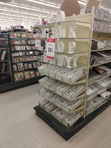 Craft Store «Hobby Lobby», reviews and photos, 4250 28th St SE, Kentwood, MI 49512, USA
