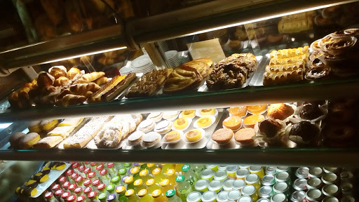 BIGPAO-Bakery, Confectionery, Snack Bar no São João da Madeira, Aveiro