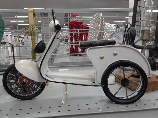 Clothing Store «Burlington Coat Factory», reviews and photos, 365 Rockaway Turnpike #290, Lawrence, NY 11559, USA