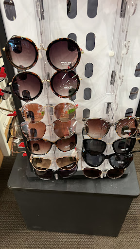 Shoe Store «DSW Designer Shoe Warehouse», reviews and photos, 2915 Harrison Ave NW, Olympia, WA 98502, USA