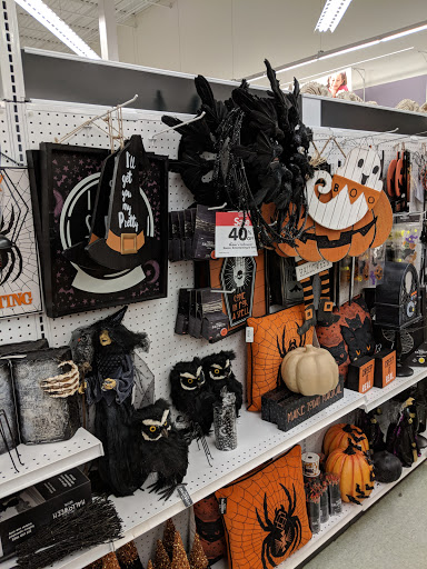 Shopping Mall «Merchants Walk Shopping Center», reviews and photos, 7580 W Broad St, Richmond, VA 23294, USA