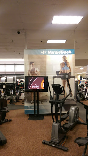 Department Store «Sears», reviews and photos, 4 Burr Ln, Lake Grove, NY 11755, USA