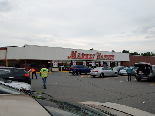 Grocery Store «Market Basket», reviews and photos, 399 John Fitch Hwy, Fitchburg, MA 01420, USA