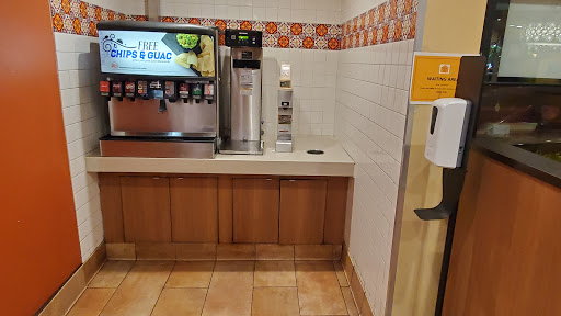 Mexican Restaurant «El Pollo Loco», reviews and photos, 10100 Carmenita Rd, Whittier, CA 90605, USA