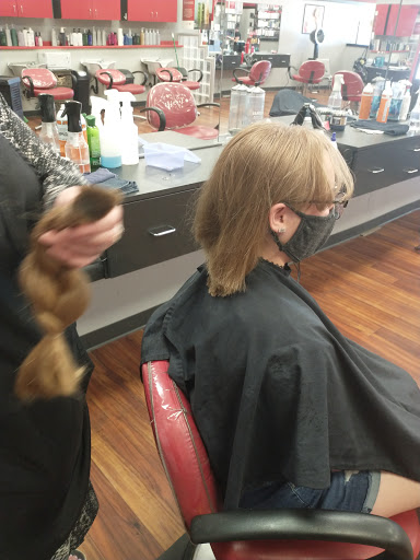 Hair Salon «Cost Cutters», reviews and photos, 2867 US-41, Marquette, MI 49855, USA