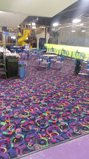 Amusement Center «Grand Slam Family Fun Center», reviews and photos, 2941 Coon Rapids Blvd NW, Coon Rapids, MN 55433, USA