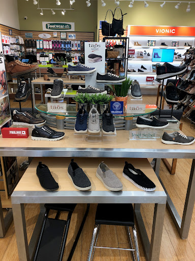Boot Store «Footwear etc.», reviews and photos, 20690 Stevens Creek Blvd, Cupertino, CA 95014, USA